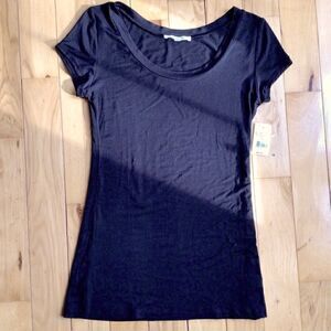LIME BLUE SCOOP NECK BLACK TEE L NWT
